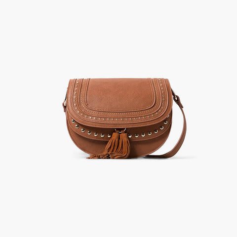 Coco Lee, coins are Kumis brown leather bag gray